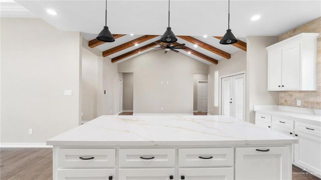 1124 Bella Vista, Weslaco, TX 78596