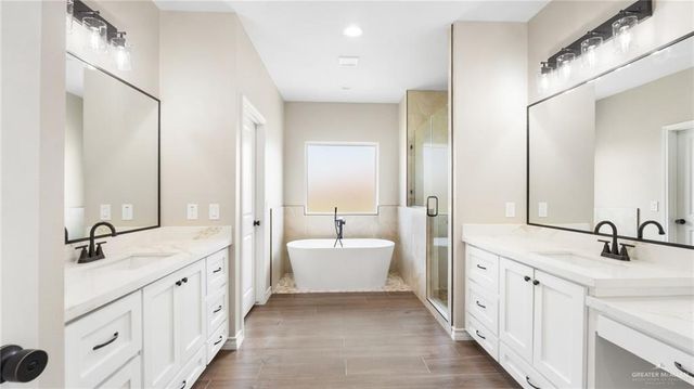 1124 Bella Vista, Weslaco, TX 78596