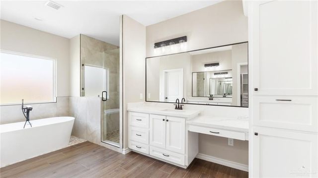 1124 Bella Vista, Weslaco, TX 78596