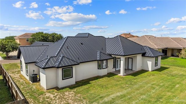 1124 Bella Vista, Weslaco, TX 78596