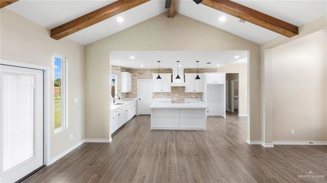 1124 Bella Vista, Weslaco, TX 78596