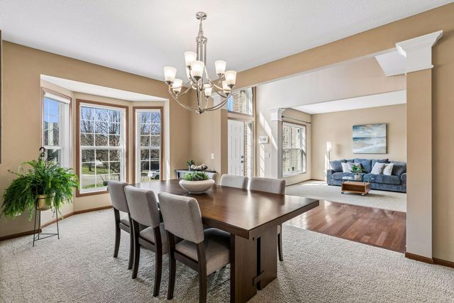 2403 Grey Eagle Bay, Woodbury, MN 55129