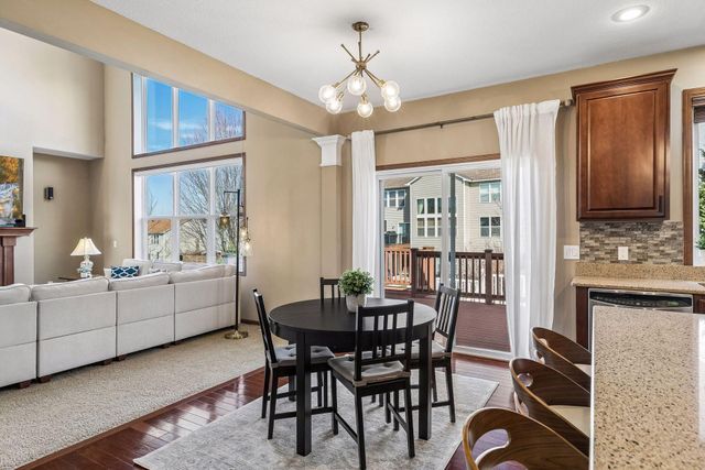 2403 Grey Eagle Bay, Woodbury, MN 55129