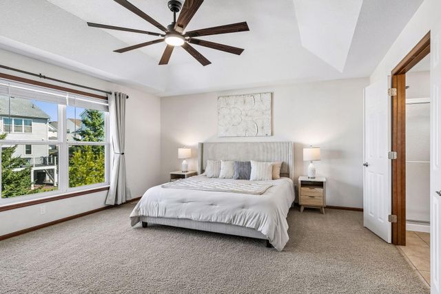 2403 Grey Eagle Bay, Woodbury, MN 55129