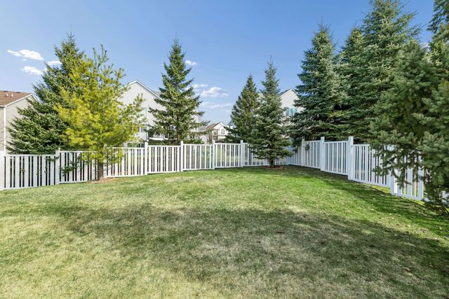 2403 Grey Eagle Bay, Woodbury, MN 55129