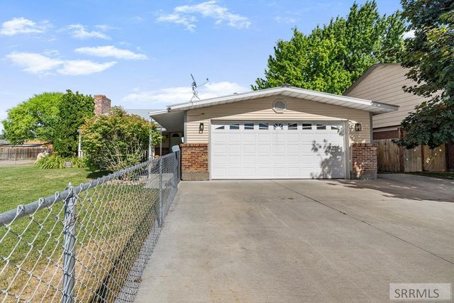 413 Logan Drive, Idaho Falls, ID 83401