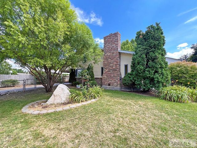 413 Logan Drive, Idaho Falls, ID 83401