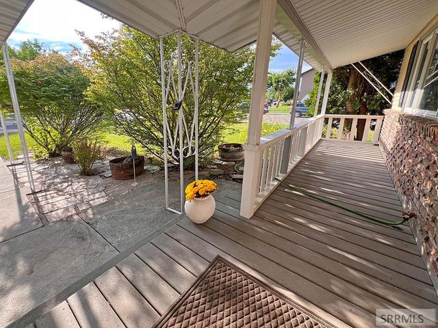413 Logan Drive, Idaho Falls, ID 83401