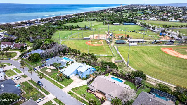 215 Dogwood Avenue, Melbourne Beach, FL 32951