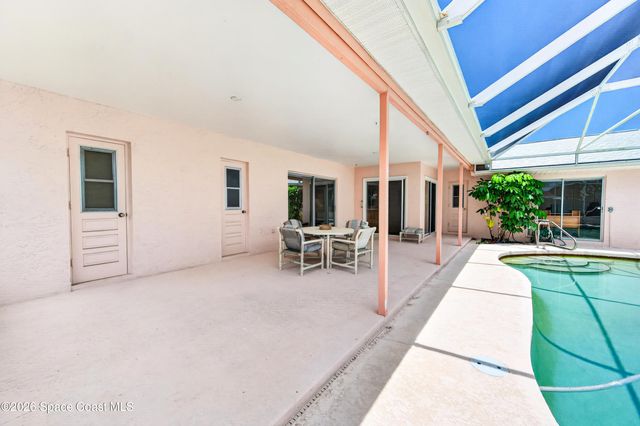 215 Dogwood Avenue, Melbourne Beach, FL 32951