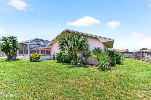 215 Dogwood Avenue, Melbourne Beach, FL 32951