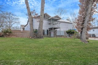 58 W Denis Lane, Coram, NY 11727