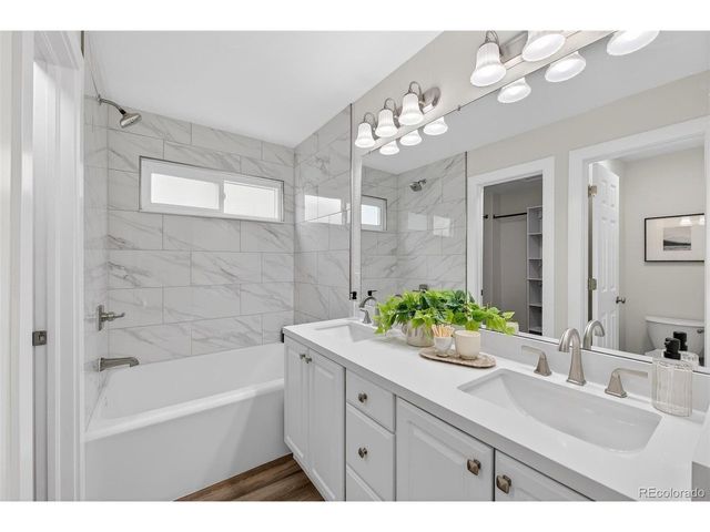 9792 Sydney Ln, Highlands Ranch, CO 80130