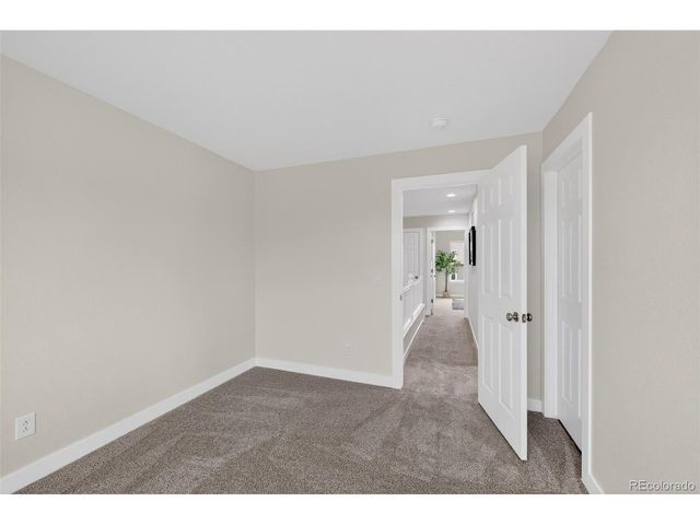 9792 Sydney Ln, Highlands Ranch, CO 80130