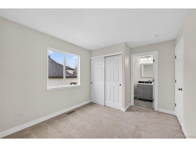9792 Sydney Ln, Highlands Ranch, CO 80130
