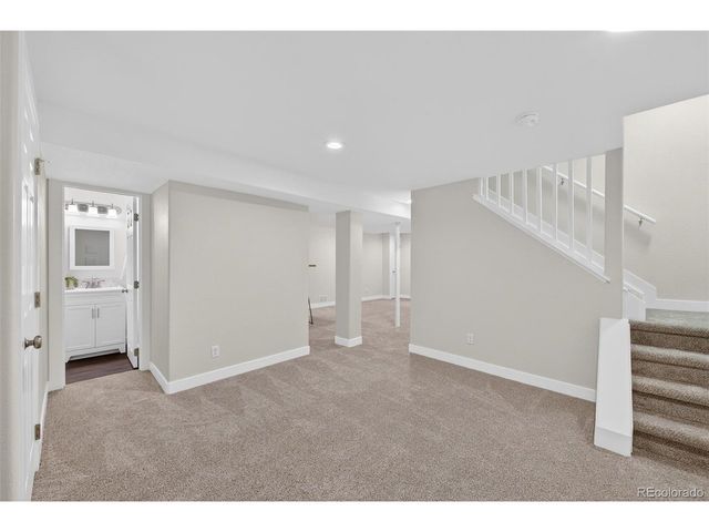 9792 Sydney Ln, Highlands Ranch, CO 80130