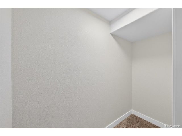 9792 Sydney Ln, Highlands Ranch, CO 80130