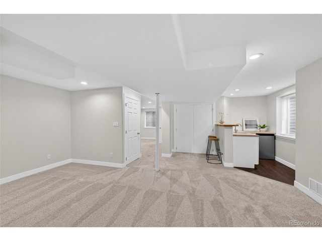 9792 Sydney Ln, Highlands Ranch, CO 80130