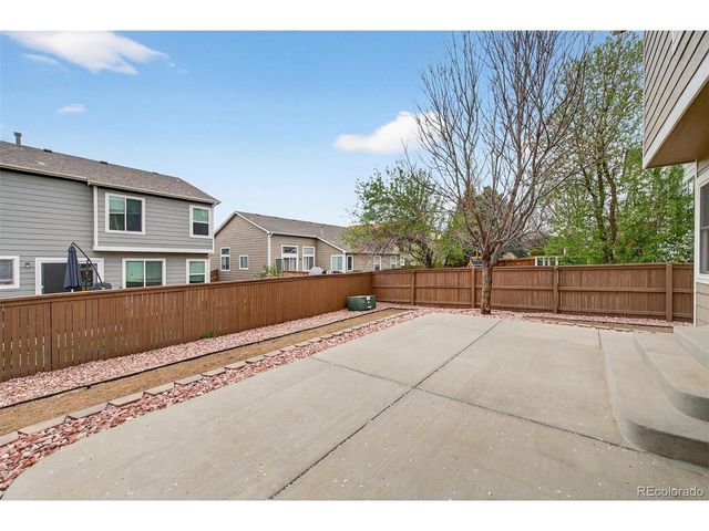 9792 Sydney Ln, Highlands Ranch, CO 80130