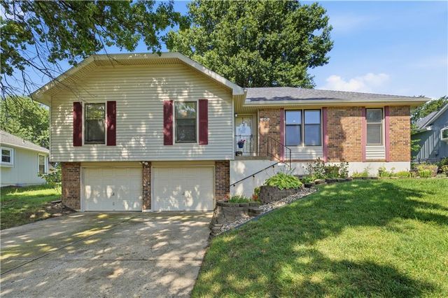 508 SE Wingate Street, Lee's Summit, MO 64063