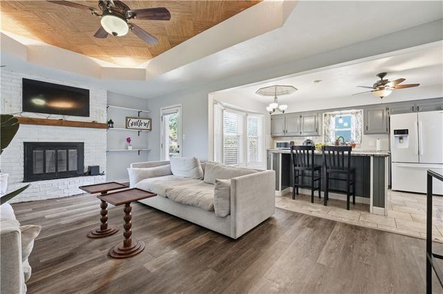508 SE Wingate Street, Lee's Summit, MO 64063
