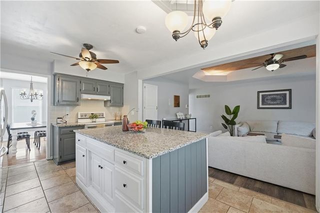 508 SE Wingate Street, Lee's Summit, MO 64063