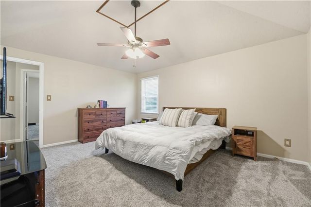 508 SE Wingate Street, Lee's Summit, MO 64063