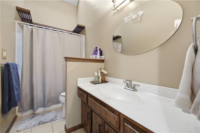 508 SE Wingate Street, Lee's Summit, MO 64063