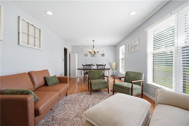 508 SE Wingate Street, Lee's Summit, MO 64063