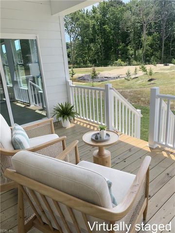 13 Valmoore DR, Poquoson, VA 23662