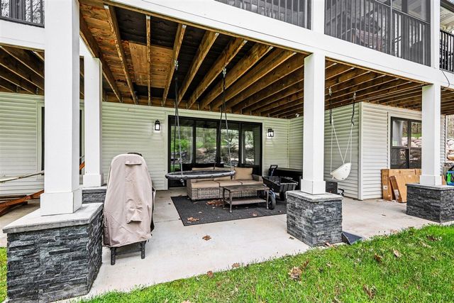 6238 North Ridge Court, Middleville, MI 49333