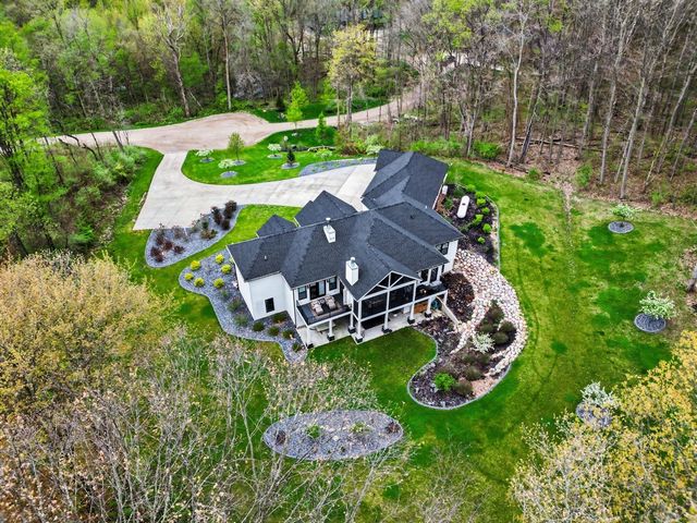 6238 North Ridge Court, Middleville, MI 49333