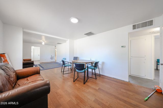 10226 N 15TH Avenue, Phoenix, AZ 85021