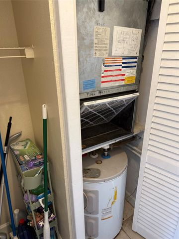 4745 NW 9th Dr 4745, Fort Lauderdale, FL 33317