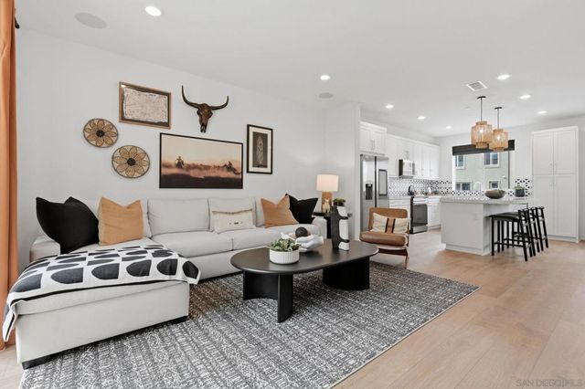 14009 Lilah Lane, San Diego, CA 92128