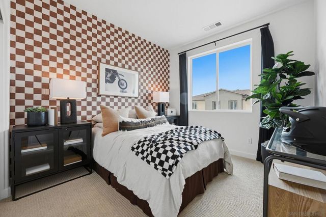 14009 Lilah Lane, San Diego, CA 92128