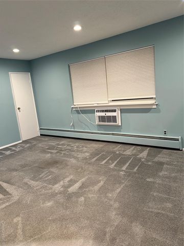 140 Meyer Oval, Pearl River, NY 10965