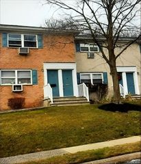 140 Meyer Oval, Pearl River, NY 10965