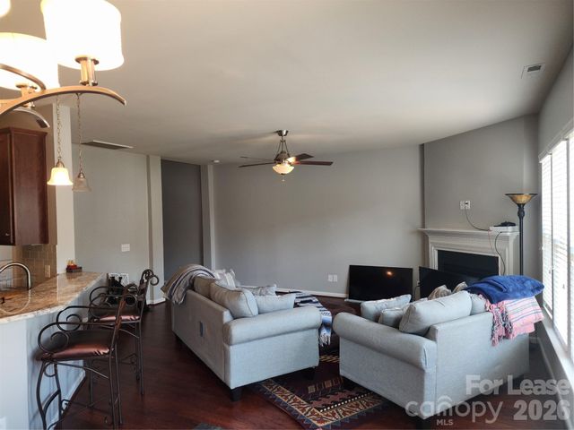 6542 Portland Rose Lane, Charlotte, NC 28210