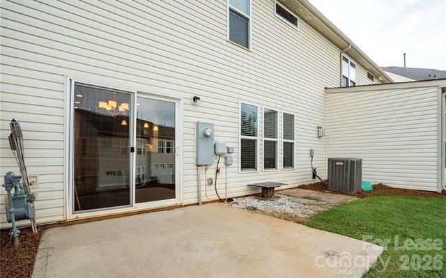 6542 Portland Rose Lane, Charlotte, NC 28210
