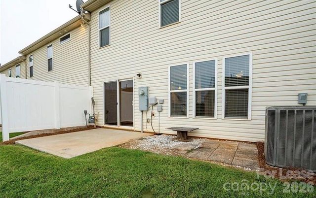 6542 Portland Rose Lane, Charlotte, NC 28210
