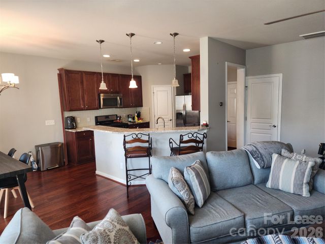 6542 Portland Rose Lane, Charlotte, NC 28210