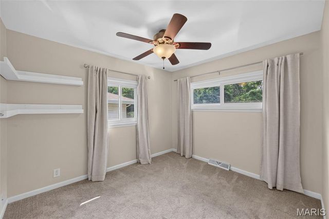 38 Country Life Drive, O'fallon, MO 63366