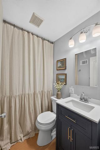 38 Country Life Drive, O'fallon, MO 63366