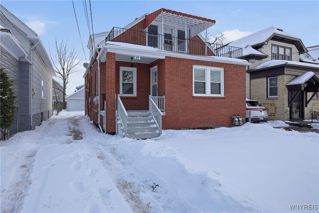 25 Proctor Avenue, Buffalo, NY 14215