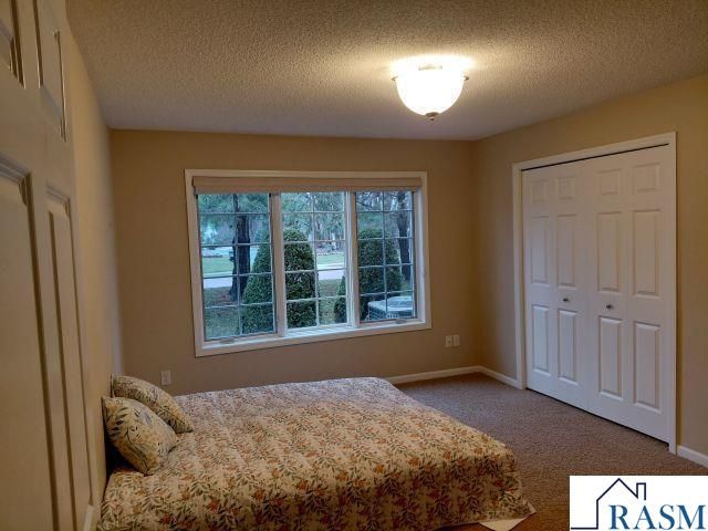 217 Crystal Circle, Mankato, MN 56001