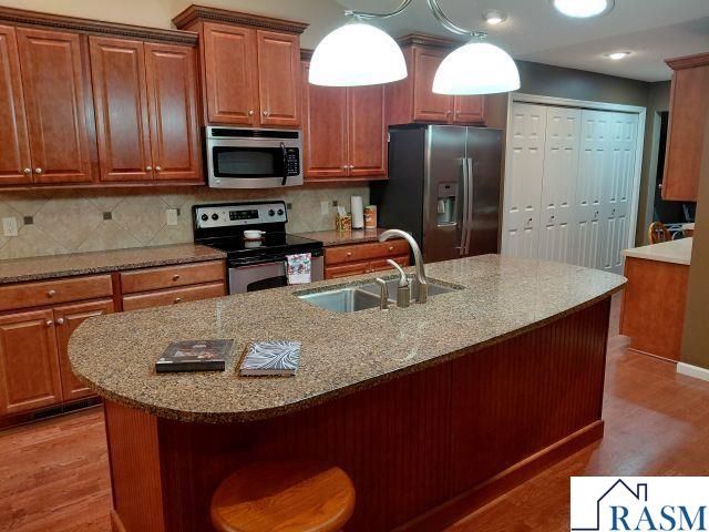 217 Crystal Circle, Mankato, MN 56001