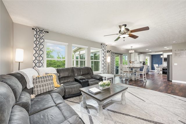 4395 Turtledove Way, Miamisburg, OH 45342