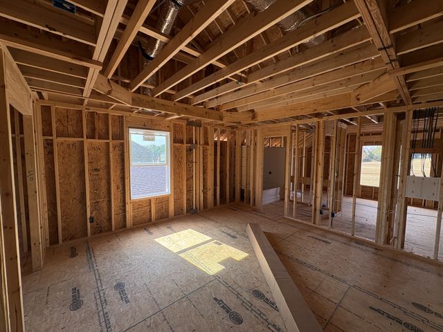810 Cedar Wood Dr, Clarksville, TN 37043