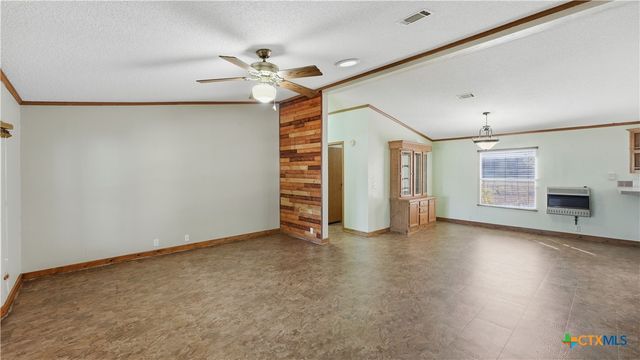 1594 Mountain View Drive, Canyon Lake, TX 78133